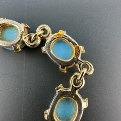 Vintage Bracelet Blue Milk Glass Gold Tone Oval Links MCM 6.75″ Faux Turquoise