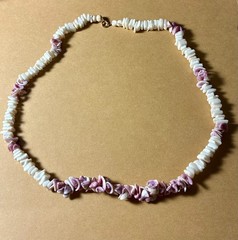Vintage Pink & White Shell Chip Bead Necklace Tropical Beach Boho Style Retro