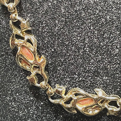 NECKLACE vintage pink faux gem faux pearl goldtone metal hook clasp unsigned