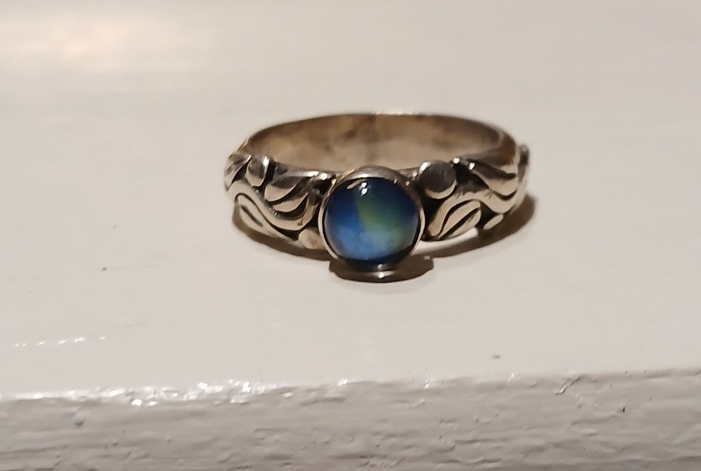 Vintage Alan Uchin Sterling Silver 925 cabochon Swiss Blue Topaz Ring Size 6