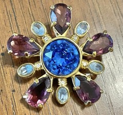 Vintage Hollycraft 1958 & Swarovski Flower Grapes & More Lot brooch Pin