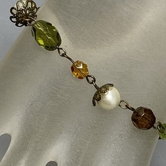 Glass Bead Bracelet Antique Gold Tone Green Yellow Brown Faux Pearl Acrylic 7.25