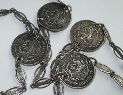 30in VINTAGE 1967 CINCO CENTAVOS MEXICO COIN SILVER PLATED ORNATE CHAIN NECKLACE