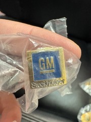 General Motors GM Stockholder Vintage Lapel Pin Tie Tack Men’s Jewelry Accessory