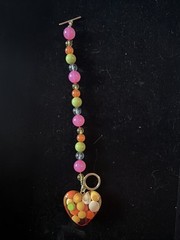 Vintage 90s Bubble Acrylic Gold Tone Heart Bracelet