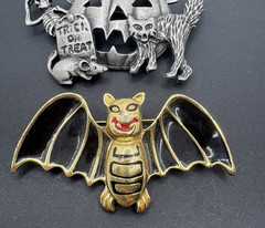 Vintage Lot of 2 Halloween Bat Brooches Pumpkin Skeleton Cat AJC Unsigned