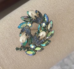 Vintage Blue Green Gold Tone Leaf Crystal Spray Navette Pearl Peacock AB Brooch