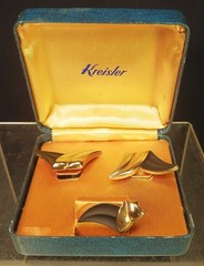 Vintage Yellow Gold Tone & Black Kreisler Cufflinks & Tie Clip/Bar Set w/Box