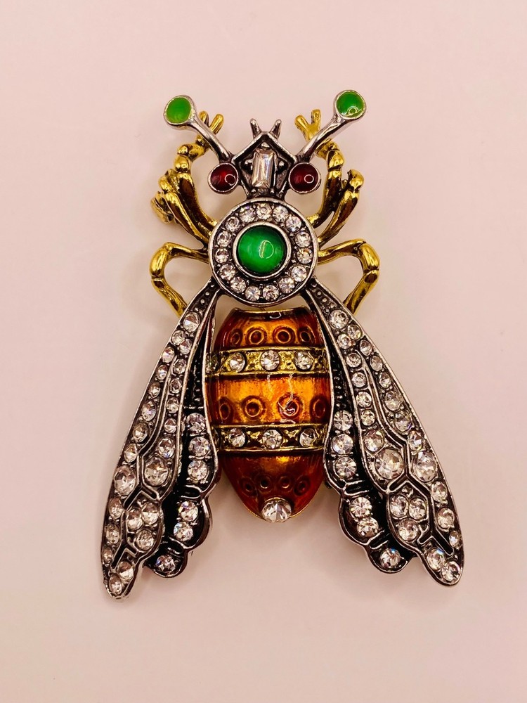 Vintage-Inspired Rhinestone Bee Brooch Pin Gold & Enamel Detailing -80B