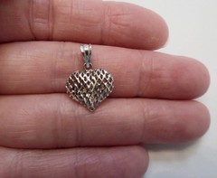 Beautiful Michael Anthony 14K White Gold Filigree Mesh Heart Pendant