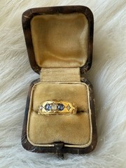 Beautiful Antique Edwardian 18K Gold Sapphire Diamond Ring Hallmarked Sz 5