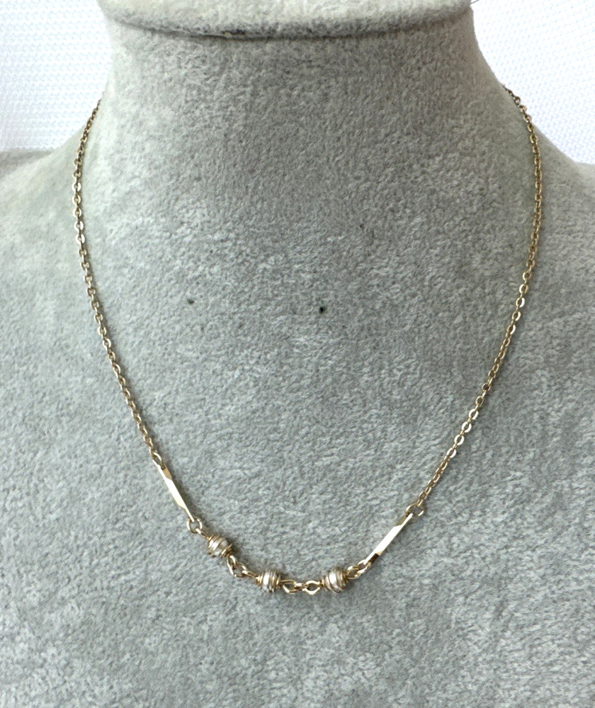 STUNNING!! unique wire VTG pearl Necklace Fairy Abstract Modernist Gold coquette
