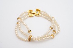 Vintage Bracelet Gold Tone Faux Pearl Rhinestone 7.25″