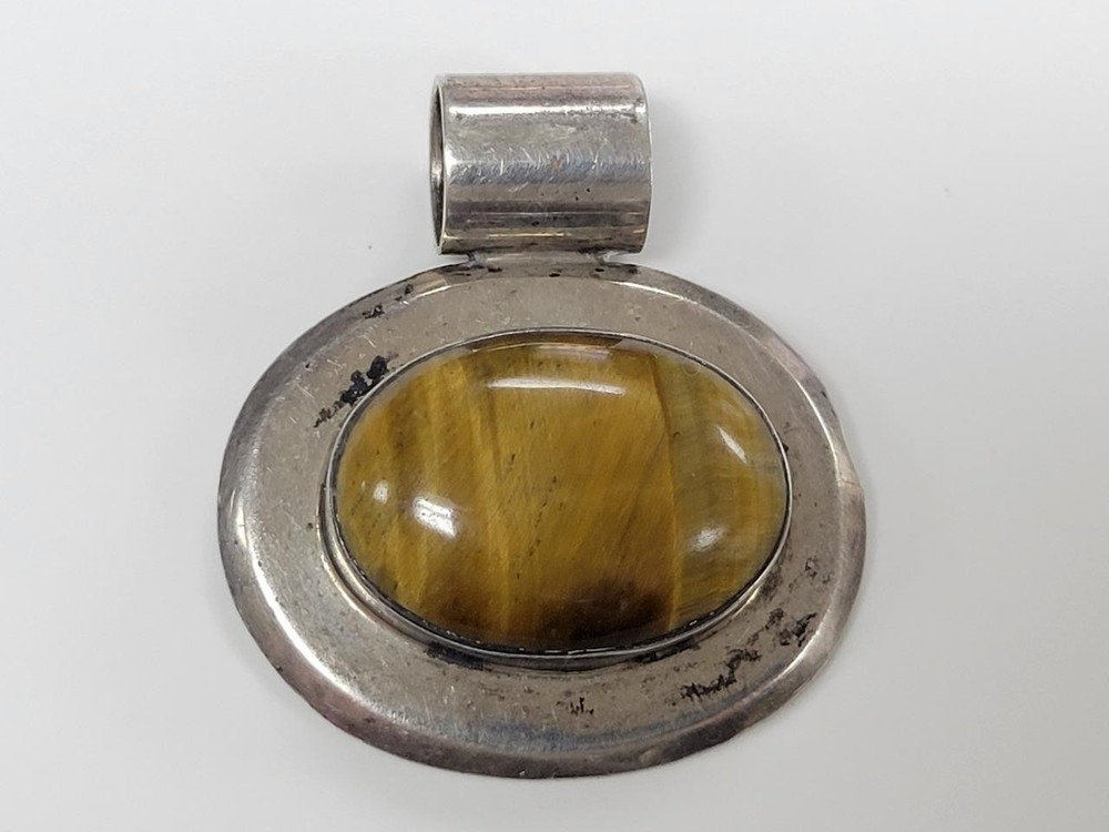 Vintage Sterling Silver Oval Tiger’s Eye Pendant ~ 23 grams ~ 6-D632