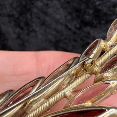 Vintage Rhinestone Feather Brooch Gold Tone Pink Purple Open Back LARGE