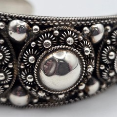 Vintage SIAM 925 Sterling Silver Granulated Dome Wide Bold Cuff Bracelet *READ*