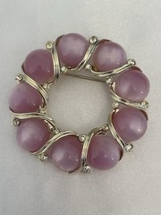 VINTAGE Lavender LISNER MOONGLOW BROOCH Gold Tone Mini Rhinestone Accents *Read
