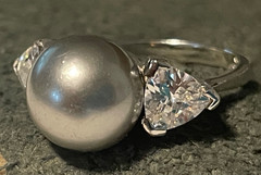 Vintage signed trillion cut crystal 925 Sterling Silver Ring 8 Suzanne Somers