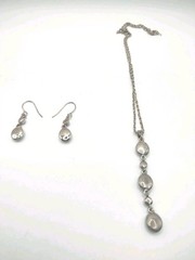 Silver Tone Necklace pierced Earrings blue Iridescent Stones Fashion Jewelry