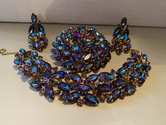 Vtg Juliana D&E Peacock Blue Rhinestone Bracelet Brooch Earring Set Book Piece