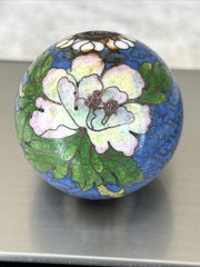 Lot Of 2 Vintage Large Chinese Cloisonne Enamel Focal Bead with Flowers 1 1/2”