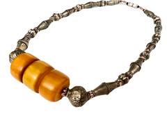 ATQ Yemeni Bedouin Ethnic Butterscotch Bakelite Silver Alloy Beads Necklace 19.5