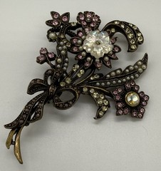 Large Sweet Romance USA Victorian Brooch Pink Rhinestones Faux Pearls 3” VTG