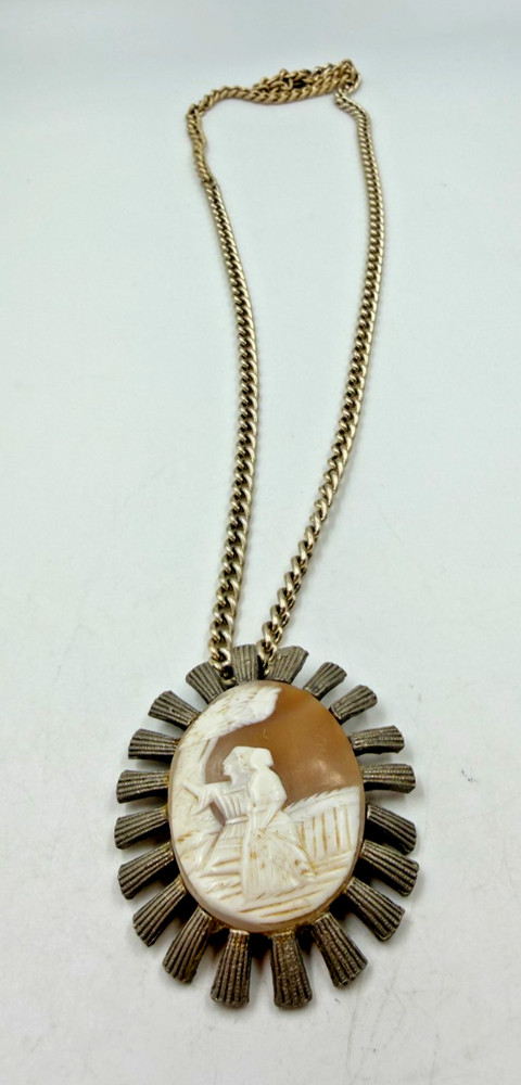 Vintage Necklace Cameo Pendant Shell People Scene Art Oval Silvertone
