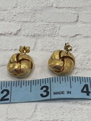 Vintage Textured Gold Tone Knot Post Earrings~ 1/2 Inch~Stunning!