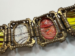 Vintage Chunky Swirl Art Glass Cabochon Link Bracelet Brass Retro 1950s Dungeon