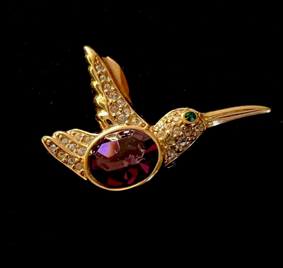 Vintage Goldtone Jewel Bellied Hummingbird Brooch Inset Rhinestones Body & Eye