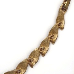 Vintage Ladies Designer Marvella Brushed Gold Tone Leaf & Tassel Necklace 16″