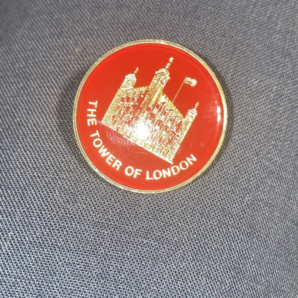 Vintage Made in England Tower of London C-Clasp Red Round Pin, K836