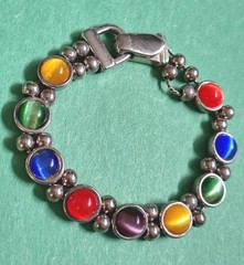 Vintage Colorful CAT’S EYE STONE Chain Magnetic Clasp Bracelet In Silver Tone