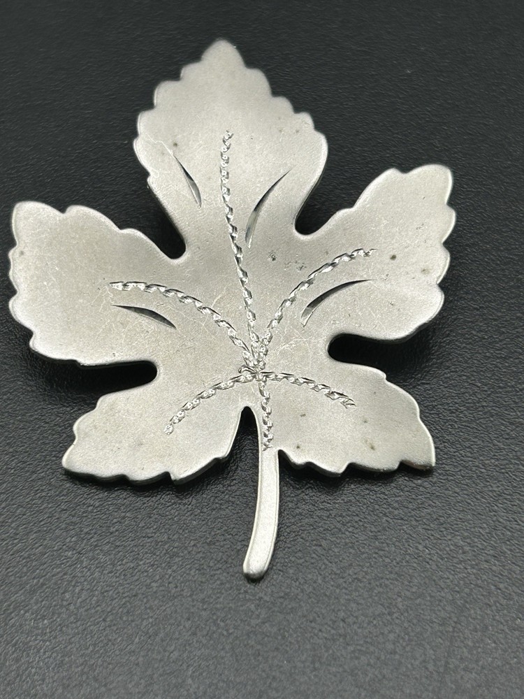 Silver Tone Maple Leaf Brooch