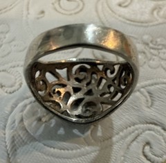Vintage Sterling Silver Dome Filigree Ring Openwork Scroll Swirl Size 6.25 Band