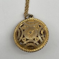 Vintage Unbranded Gold Tone Necklace With Medallion Pendant & Red Stone