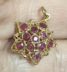 Vintage 18K Yellow Gold Mughal Ruby Star Charm Pendant 750 Indian Double Sided