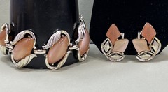 Vintage 60s Leaf Design Bracelet & Earrings Set 3 PC Thermoset Peach Gold Tone