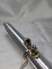Vintage NOS 18K H.G.E. Ring Size 5 Emerald Green Rhinestone Braided Rope Design