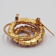 Brilliant Pink Crystal Brooch 1.25in Textured Gold Tone Quality Rhinestone VTG