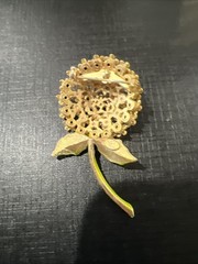 Vintage Weiss Flower Brooch Signed