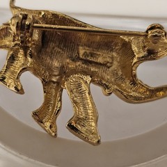 VTG Mode ART Gold-Tone Happy Elephant Brooch 1.5″ X 1.25″ Whimsical Trunk Up