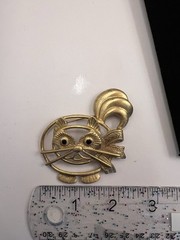 Vintage Gold Tone Cat Brooch Pin Etched Kitty Cat Figural Costume Jewelry