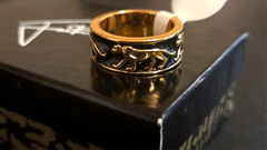 Vintage JACKIE COLLINS Gold-tone and Black Enamel Panther Statement Ring~Size 7