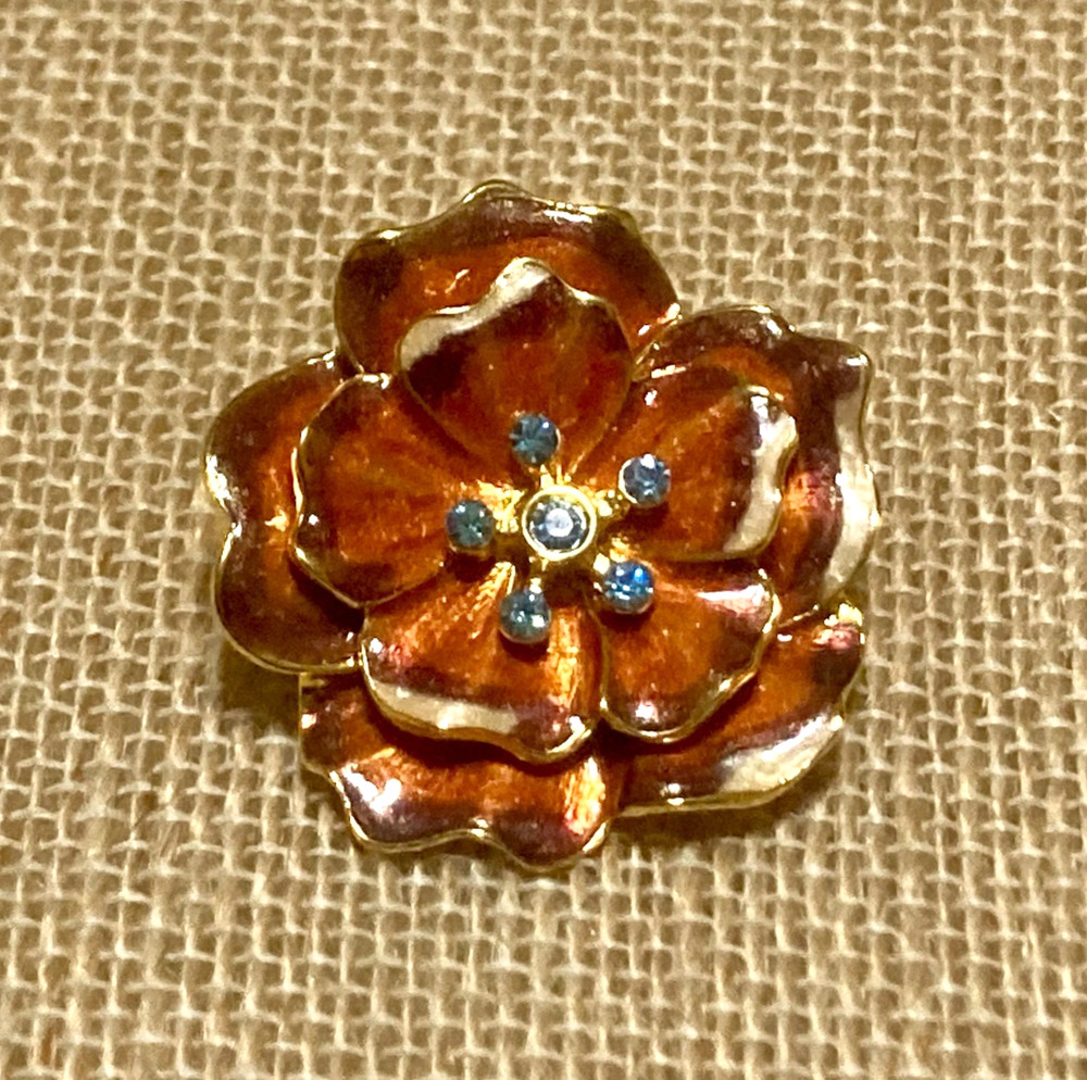 MMA RC Enamel Flower Brooch Blue Crystal Metropolitan Museum Royal Collection