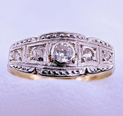 Antique 18ct Gold Art Deco Diamond Filigree Band Ring 0.06ct Natural Size 8.25
