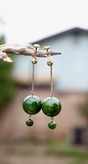 Green Bakelite Dangle Earrings Screwback 12K Gold Filled Marbled Ball Drop 1940s