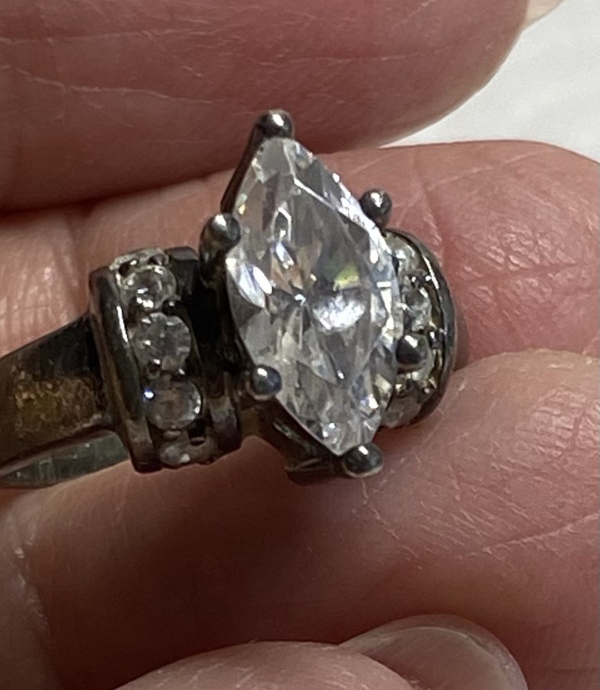 Signed ring, Korea 925 And Other Symbols, Clear Gems Marquis/Round Sz 6