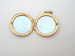Marathon Co 14K Gold Filled Locket Pendant Picture Photo Vintage 1/20 GF ARW AWR
